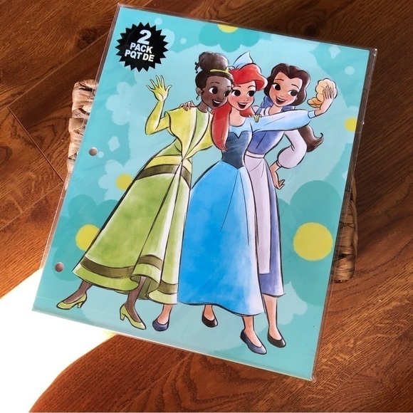 Disney Princess 2 folder pack - Picture 1 of 2